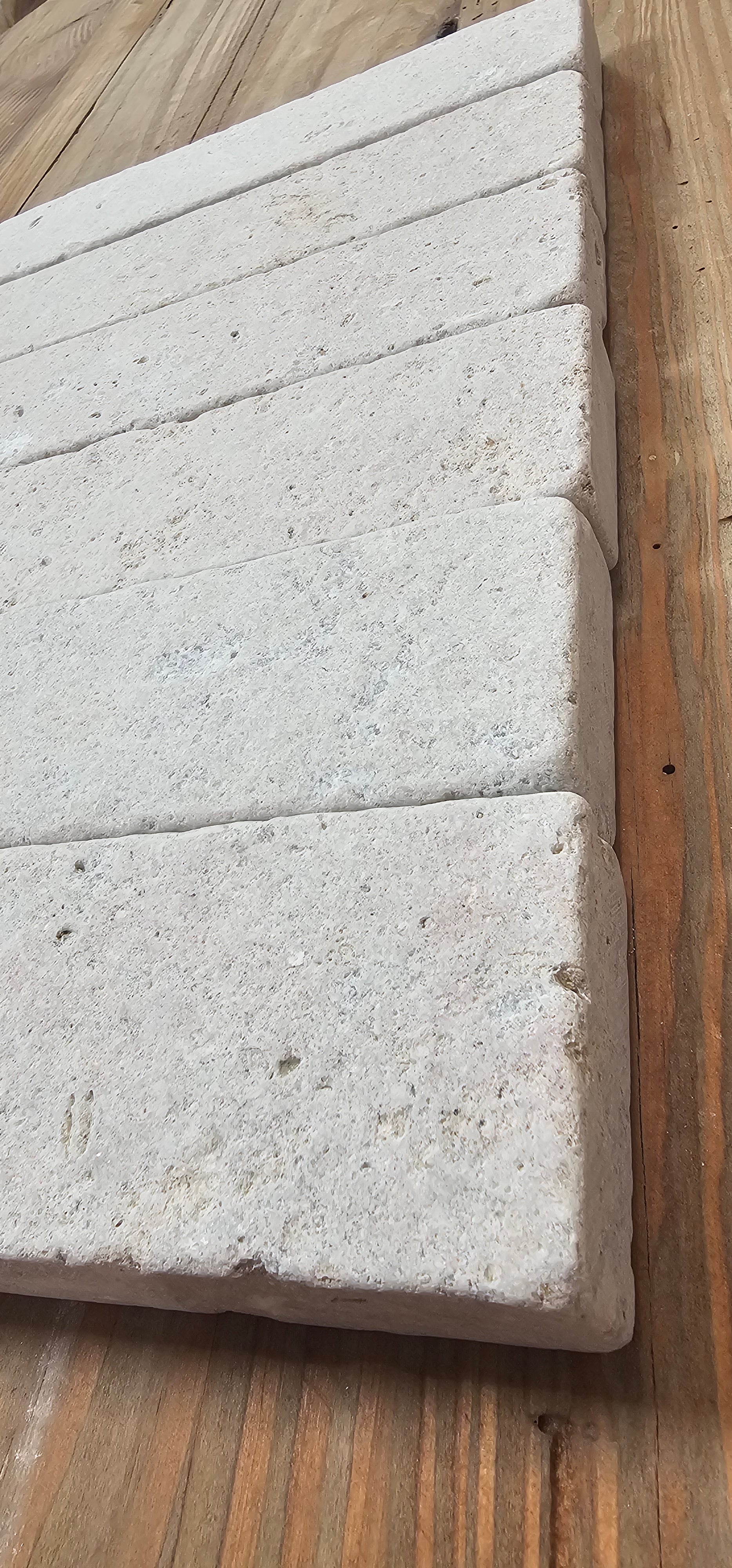 Burbury Light Limestone Battens
