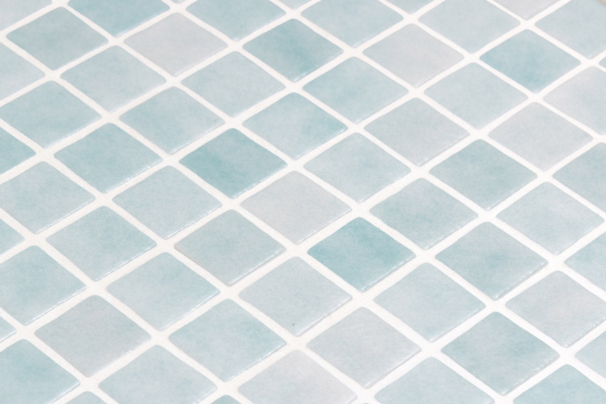 Seagrass glass mosaic installed | The Stonemen