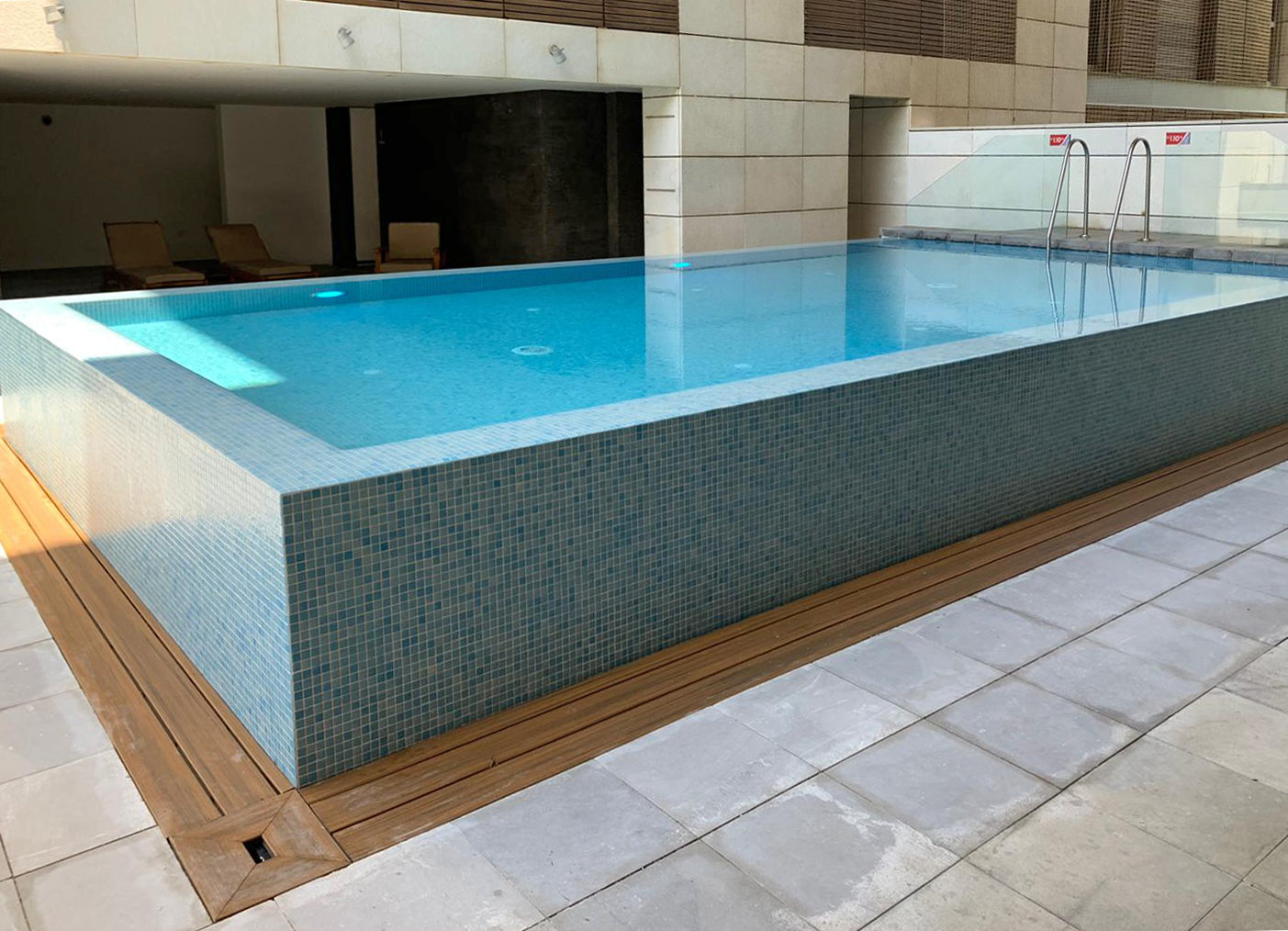 Shallows glass mosaic installed | The Stonemen