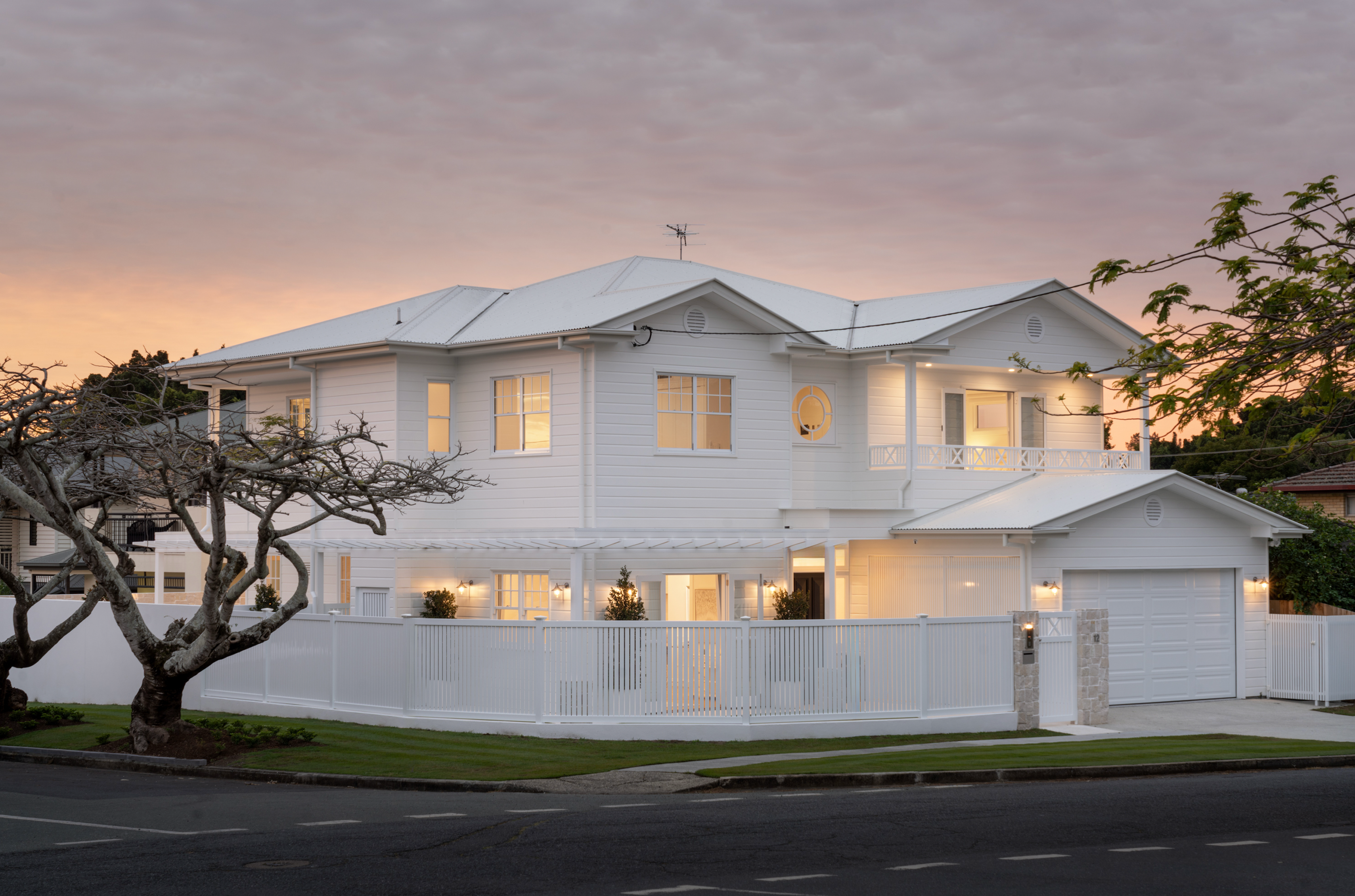Hendra Hamptons: Nailing the Look with Natural Stone