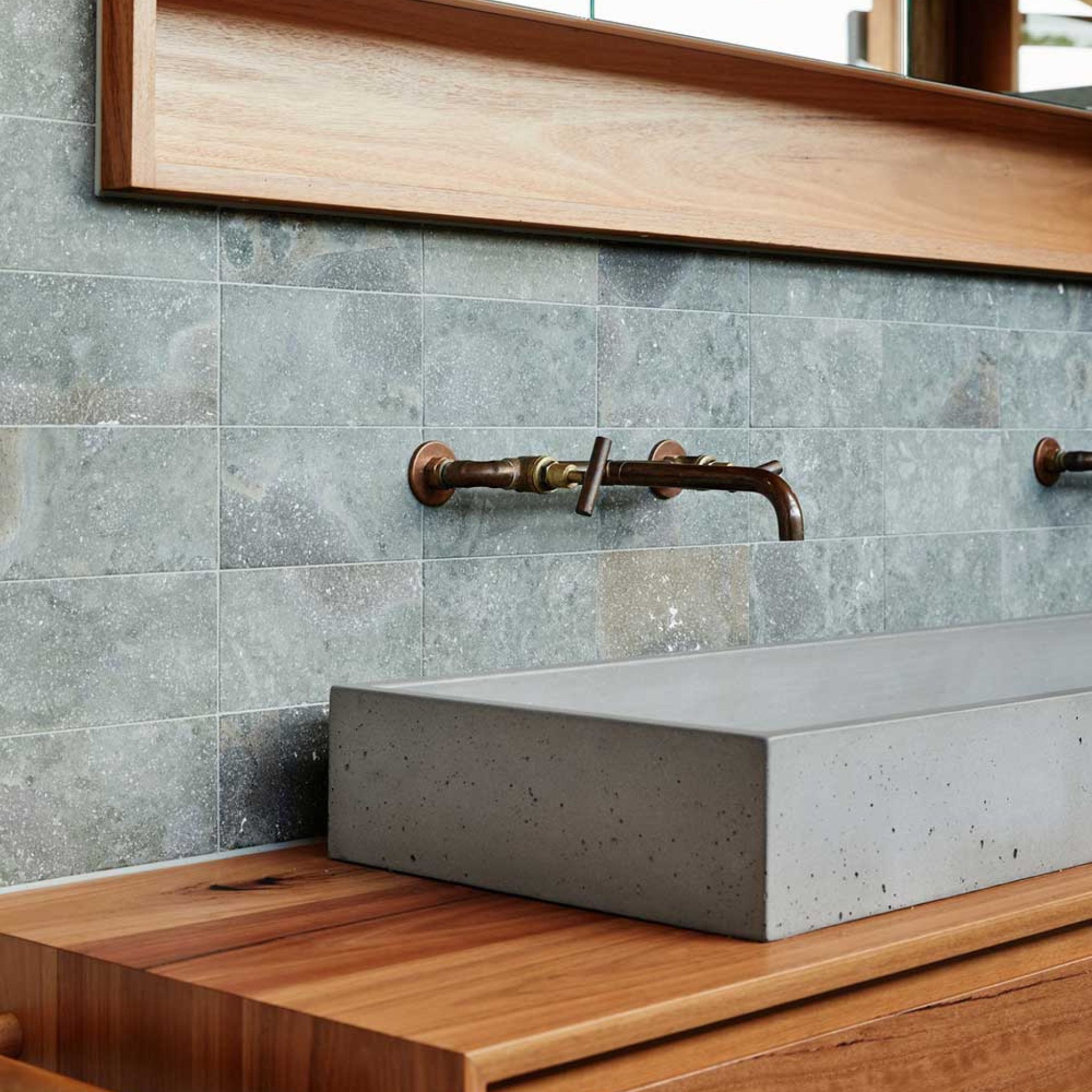 Laguna Verde Andesite