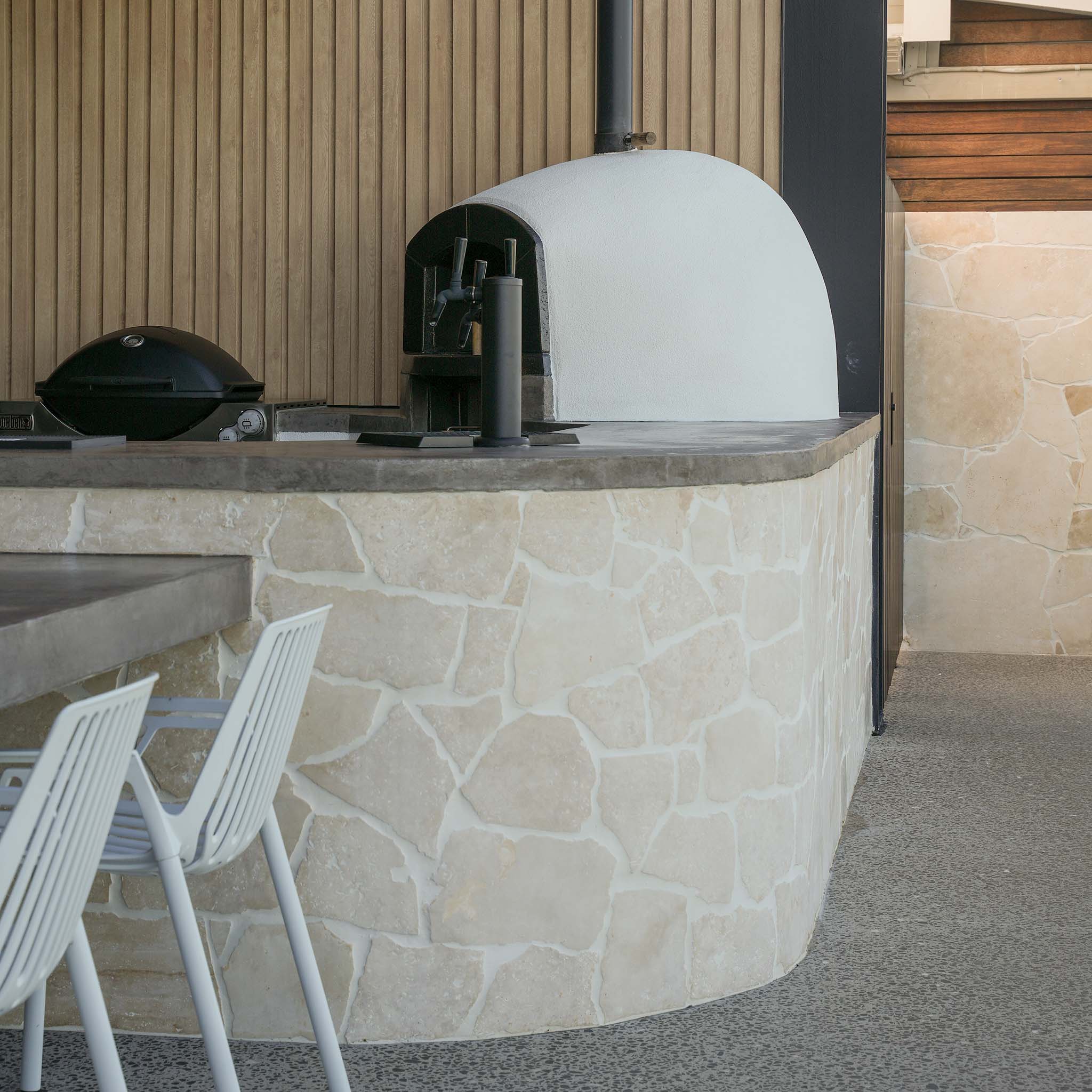 Canvas Cross Cut Travertine Crazypave