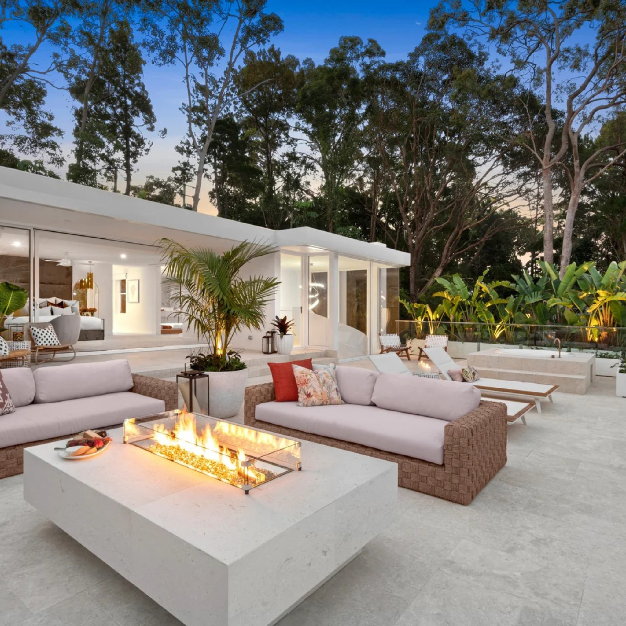 Canvas Cross Cut Travertine Pavers