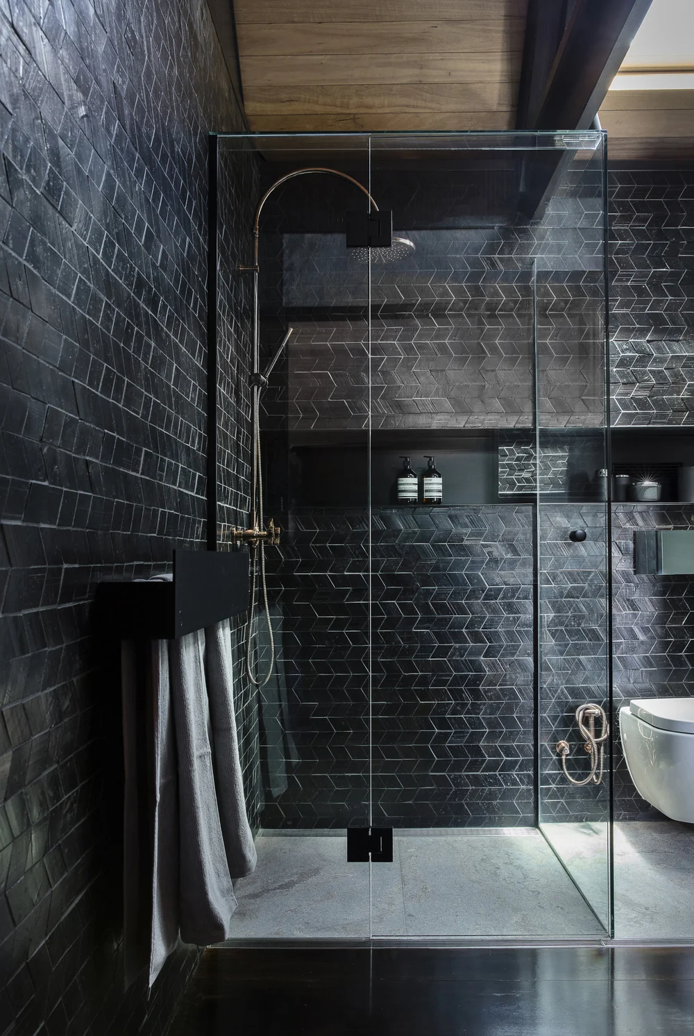 Obsidian Chevron Slate Mosaics