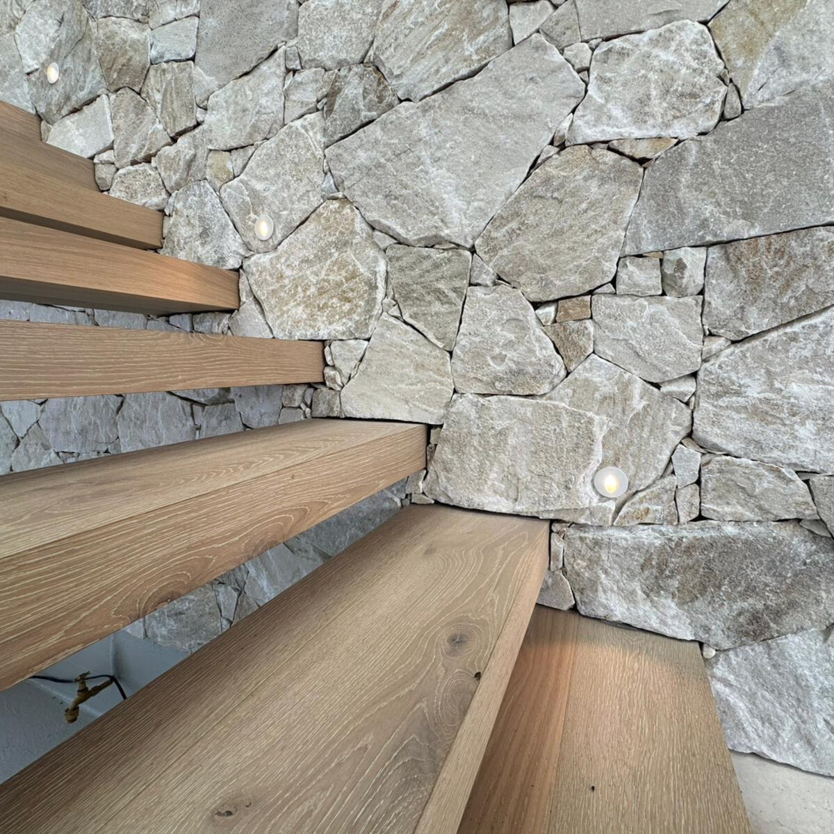 Sabi Dry Stack Stone Cladding | The Stonemen
