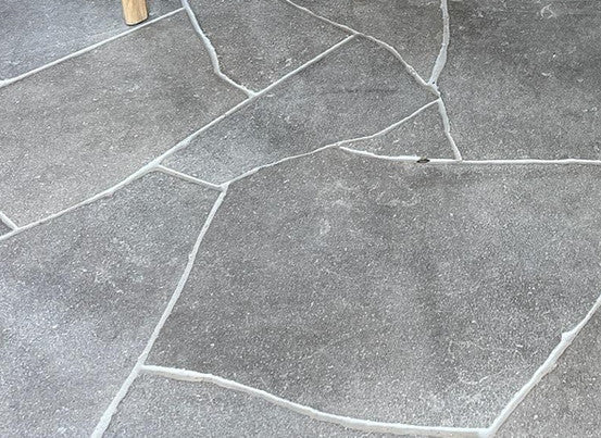 Sala Giante Crazypave - The Stone Men
