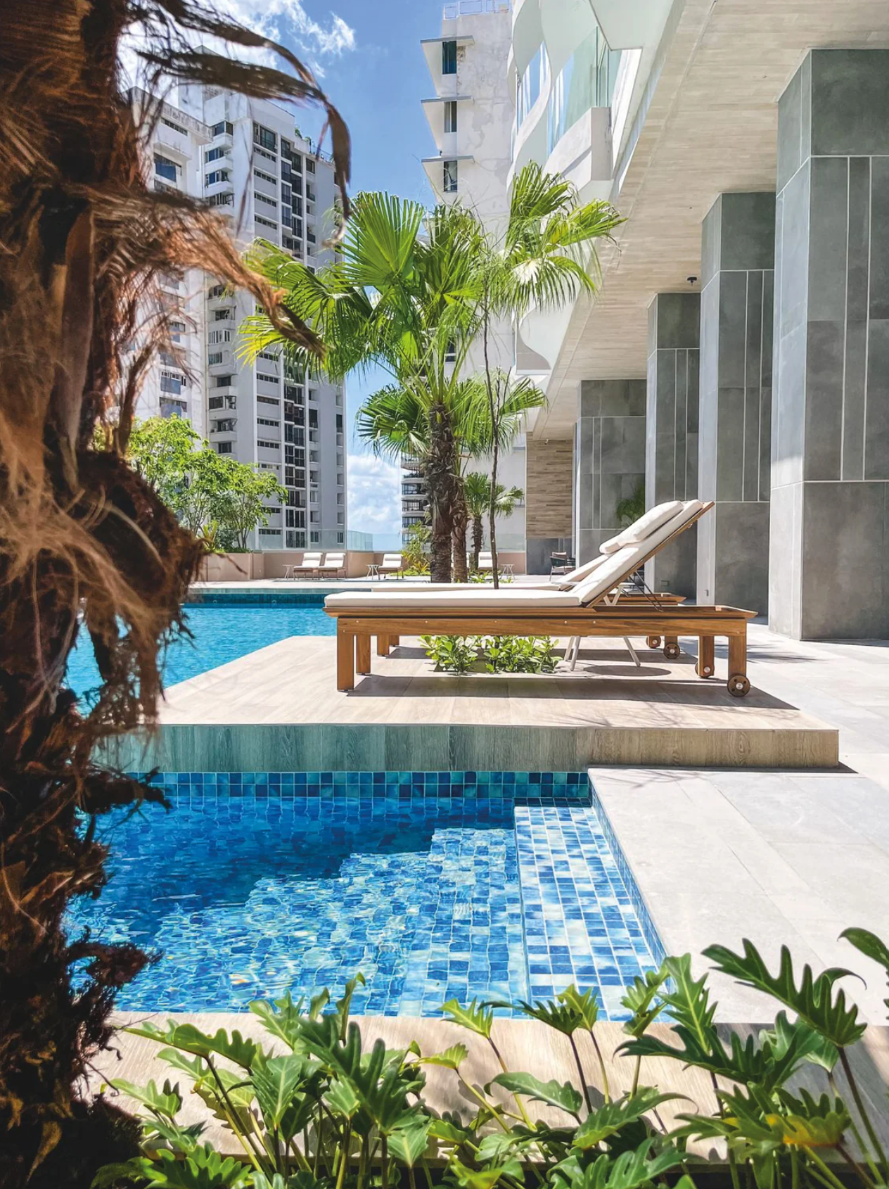 Harbour 50 glass mosaic pool installation | The Stonemen