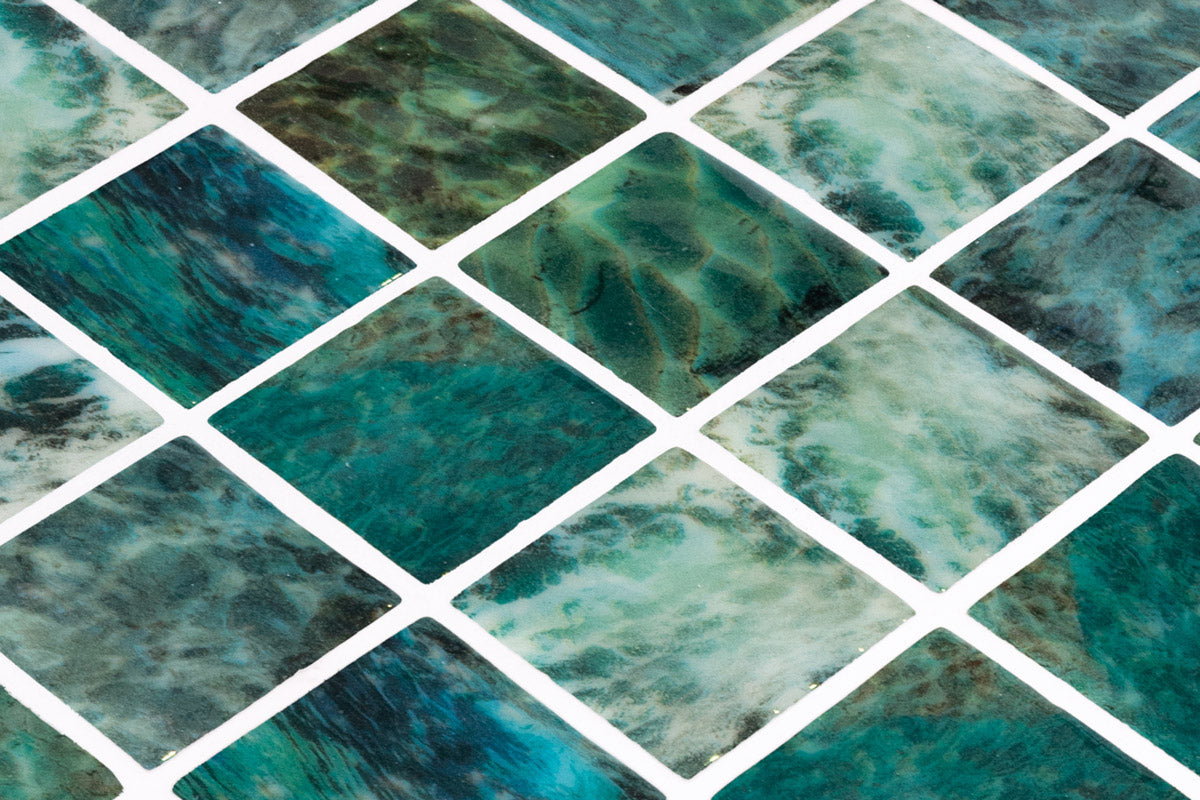 Kelp glass mosaic close up | The Stonemen